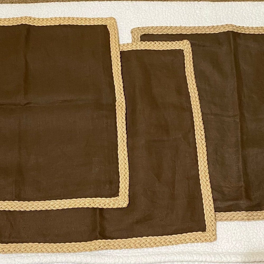 Pottery Barn 3 pillow covers, very good condition 20” x 20”